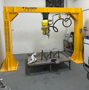 龍門(mén)三維激光切割機,機械手激光切
